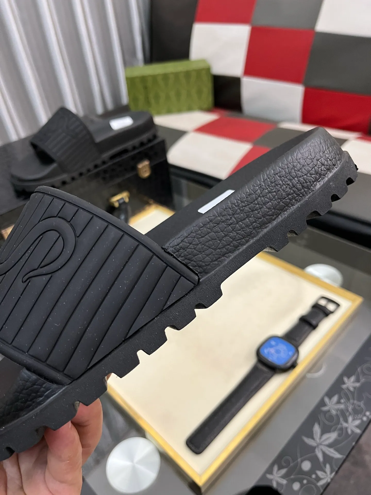 Men's men's shoes💰260⌚️⌚️ＧＵＣＣＩ.Gucci.Official website 1:1 popular slippers hot sale! Original original material 🩴 SIZE: 38-46 (45.46 non-refundable)